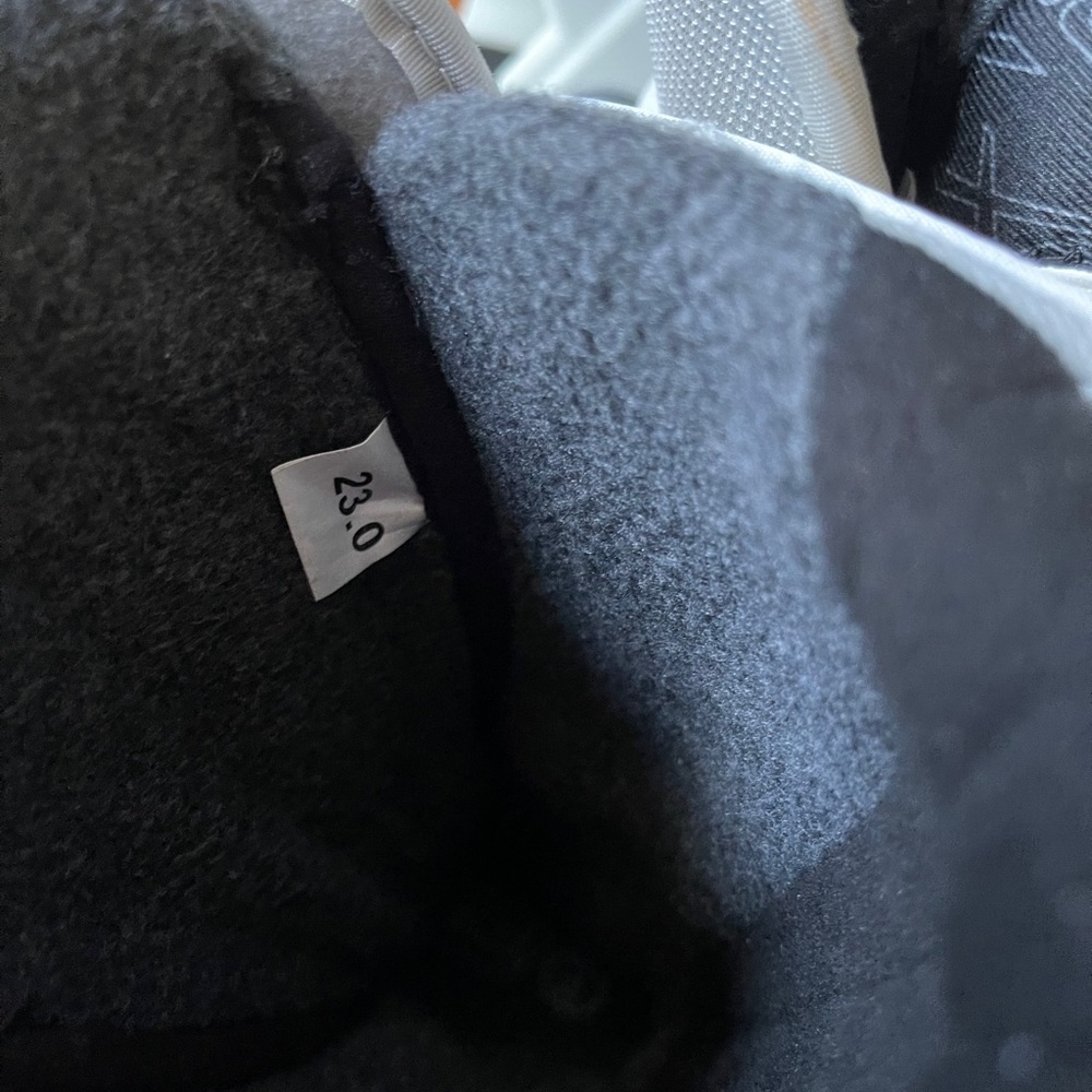 Apex Ski And Snowboard Boots